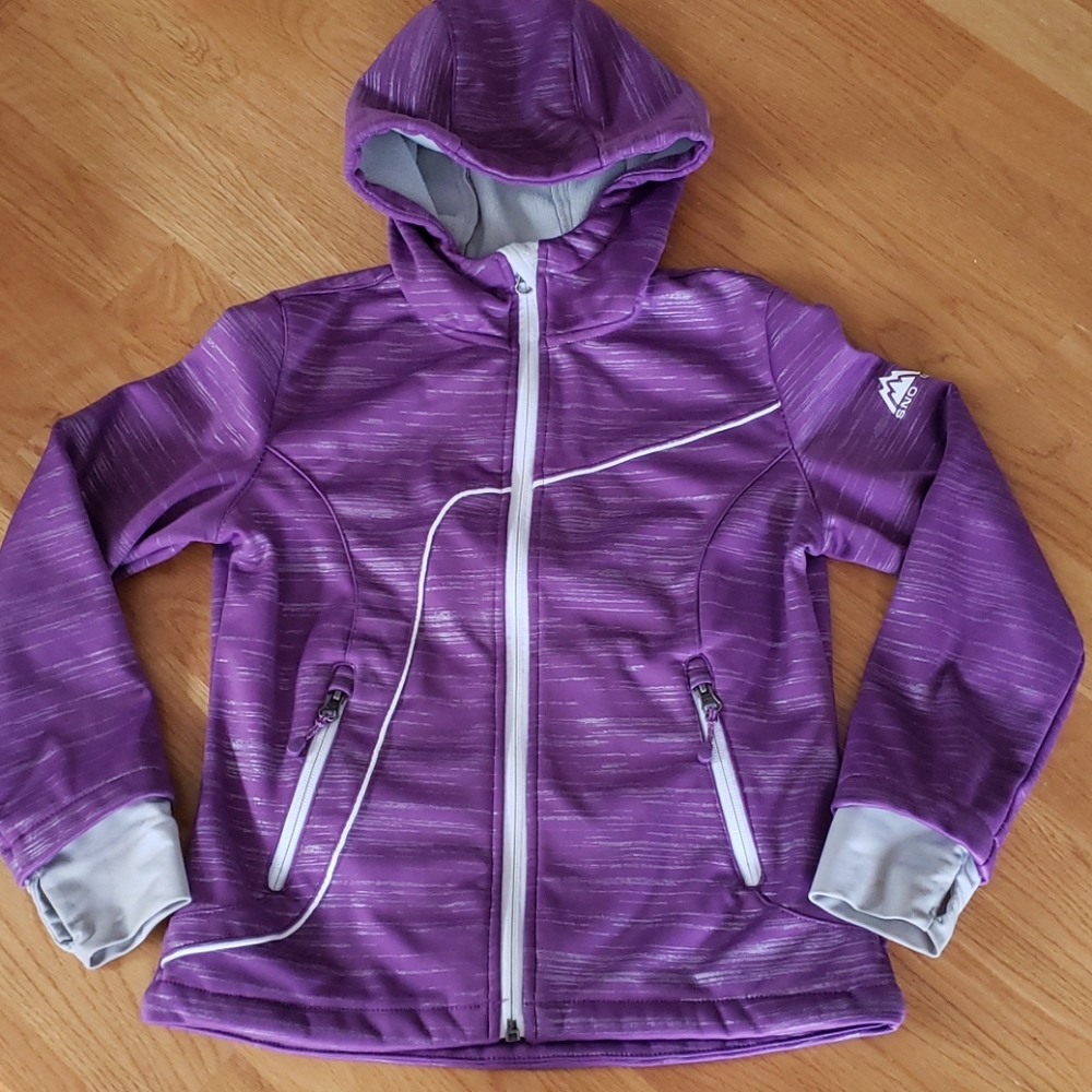 Girl's SNOZU Jacket Size 7/8